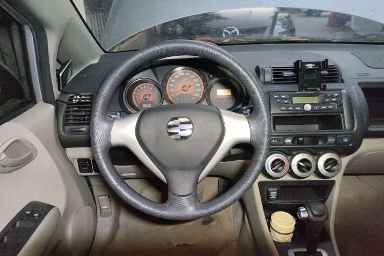 Used Everus S1 2012 1.3L Automatic Comfort Edition