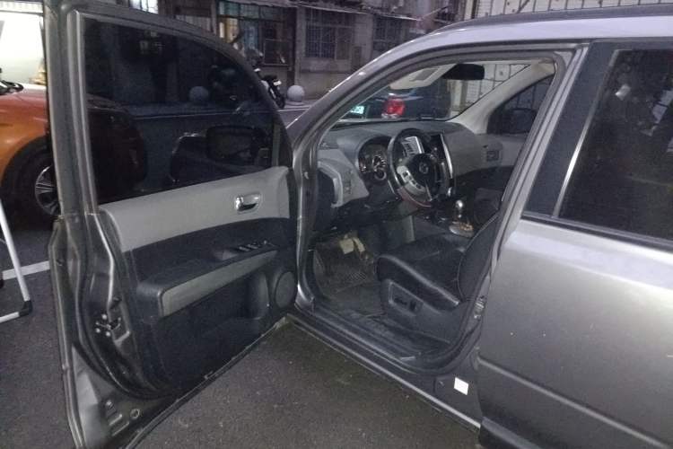 Used Nissan X-Trail 2008 2.5L XL CVT 4WD
