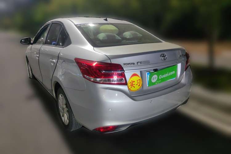 Used Toyota YARiS L Zhi Xiang 2017 1.5G CVT Xuan Dong Skyroof Edition
