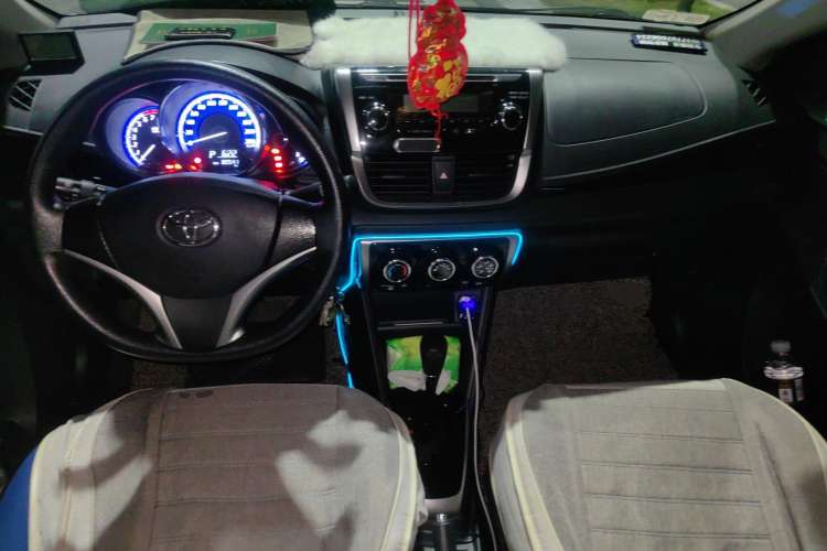 Used Toyota YARiS L Zhi Xiang 2017 1.5G CVT Xuan Dong Skyroof Edition
