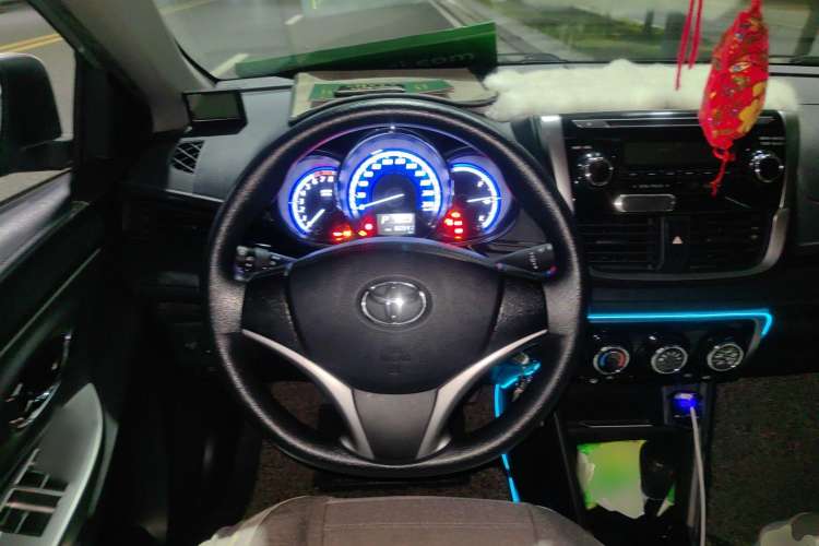 Used Toyota YARiS L Zhi Xiang 2017 1.5G CVT Xuan Dong Skyroof Edition
