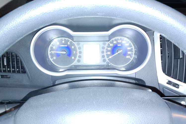 Used Dongfeng Aeolus AX3 2016 1.5L Automatic Shangkue Model
