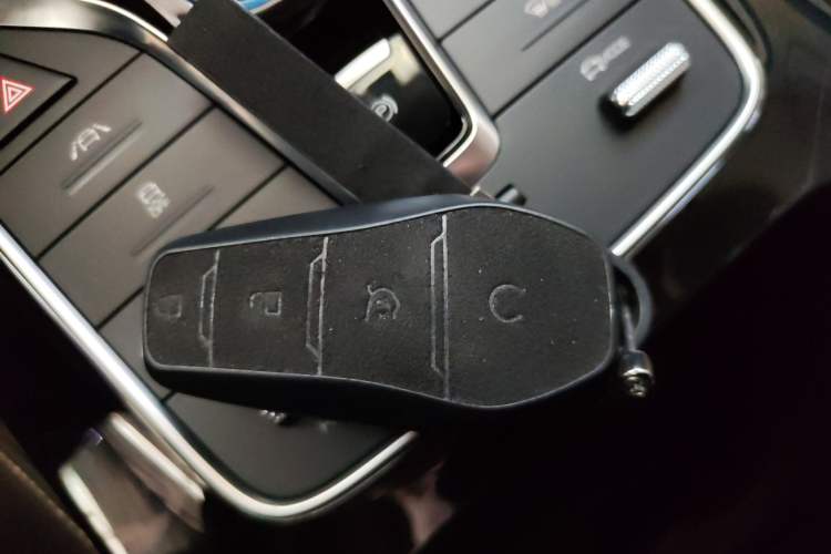 Used BYD Song MAX New Energy 2022 DM-i 105KM Flagship Model Vehicle Key