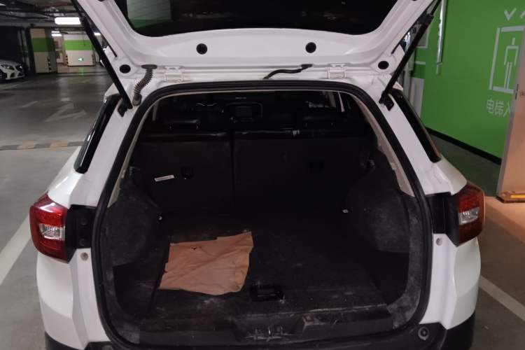 Used Dongfeng Aeolus AX3 2016 1.5L Automatic Shangkue Model
