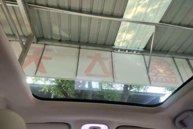 Used BYD Song MAX New Energy 2022 DM-i 105KM Flagship Model Headliner