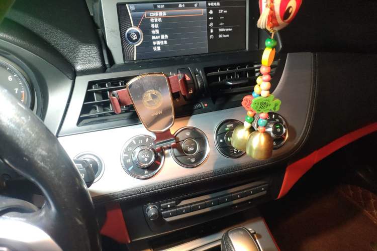 Used BMW Z4 2009 sDrive23i Leading Model Audio And AC Panel