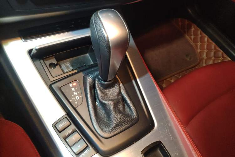 Used BMW Z4 2009 sDrive23i Leading Model Gear Lever