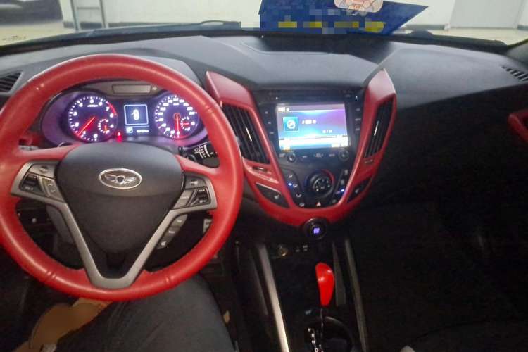 Used Hyundai Veloster 2015 1.6T Automatic Luxury Edition
