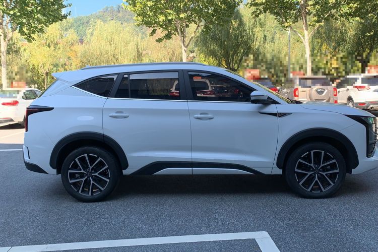 Used SOL X8 PLUS 2023 1.5 TGDI DCT Smart Edition 7-Seater