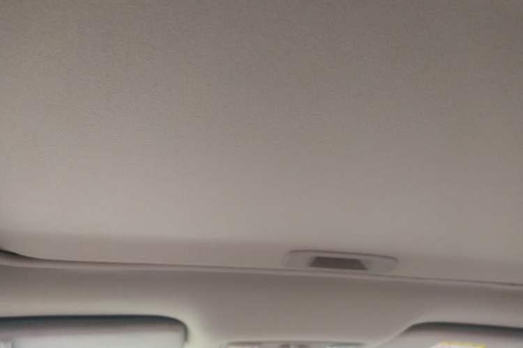 Used Mazda 8 2015 2.5L Flagship Edition Headliner