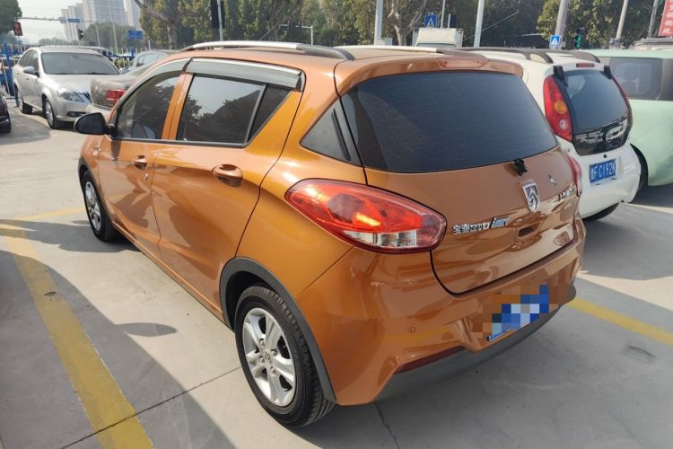 Used Baojun 310 2017 1.5L Automatic Fashion Model
