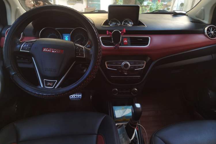 Used Haval H1 2015 1.5L AMT Luxury Model
