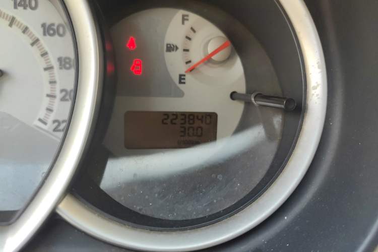 Used Nissan Tiida Sedan 2008 1.6L Manual Fashion Edition