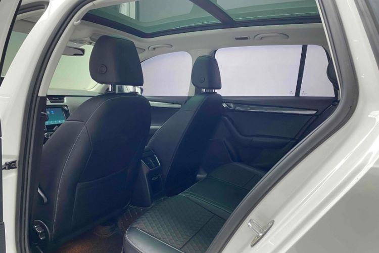 Used Skoda Octavia 2018 Station Wagon TSI230 DSG Luxury Edition
