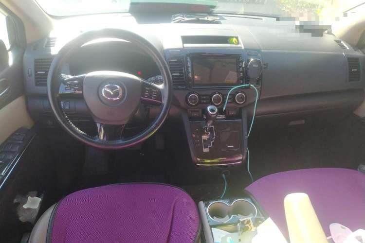 Used Mazda 8 2015 2.5L Flagship Edition Center Console