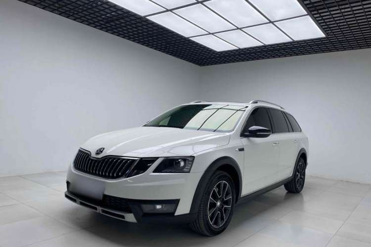 Used Skoda Octavia 2018 Station Wagon TSI230 DSG Luxury Edition