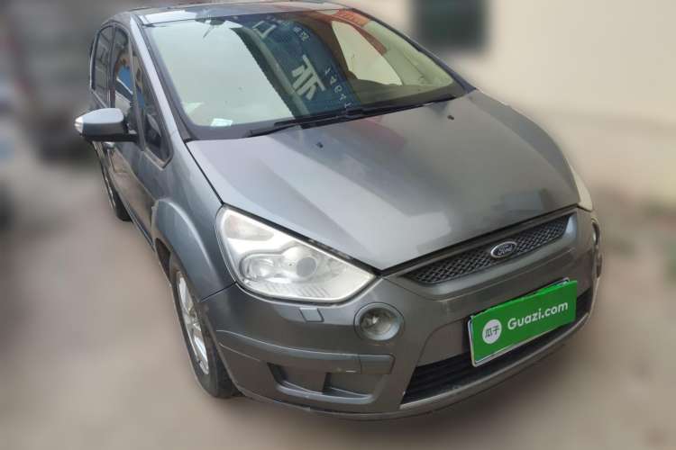 Used Ford  2008 2.3L 7-Seater Luxury Version
