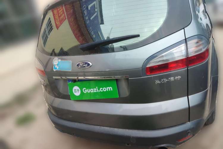 Used Ford  2008 2.3L 7-Seater Luxury Version
