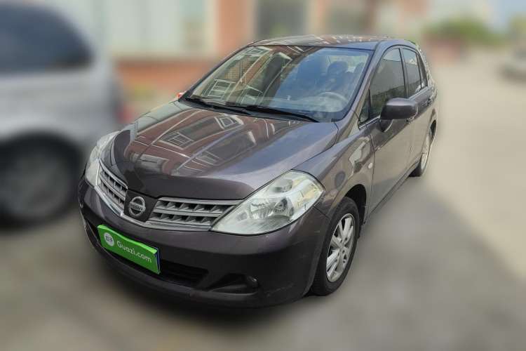 Used Nissan Tiida Sedan 2008 1.6L Manual Fashion Edition