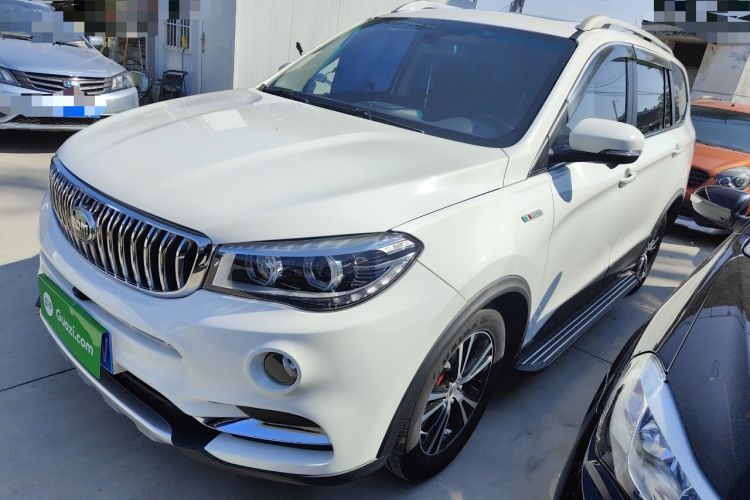 Used SWM X7 2020 2.0L Manual Comfort Version 7 Seats