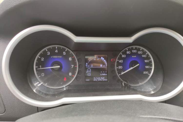 Used Dongfeng Aeolus AX3 2016 1.5L Manual ZhiKu Model