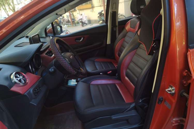 Used Haval H1 2015 1.5L AMT Luxury Model
