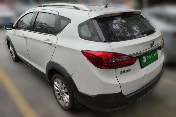 Used Dongfeng Aeolus AX3 2016 1.5L Manual ZhiKu Model