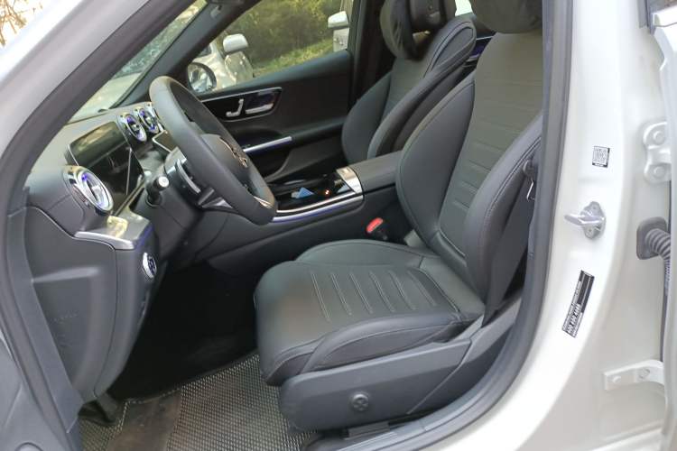Used Mercedes-Benz C-Class New Energy 2023 Facelift C 350 eL Left Front Seat