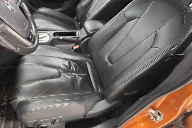 Used MG 5 2012 1.5L Automatic Navigation Edition
