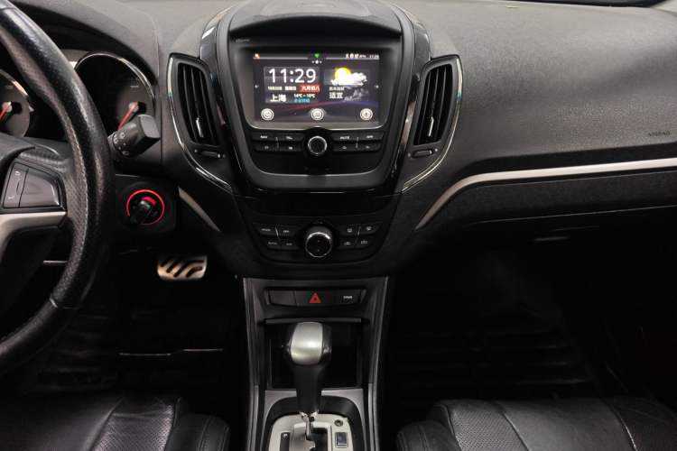 Used MG 5 2012 1.5L Automatic Navigation Edition
