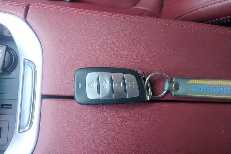 Used Changan CS85 COUPE 2021 1.5T DCT Prestige Model