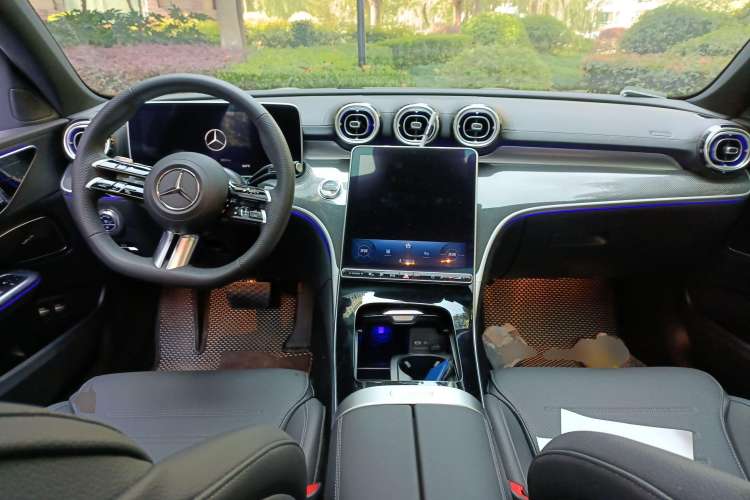 Used Mercedes-Benz C-Class New Energy 2023 Facelift C 350 eL Center Console