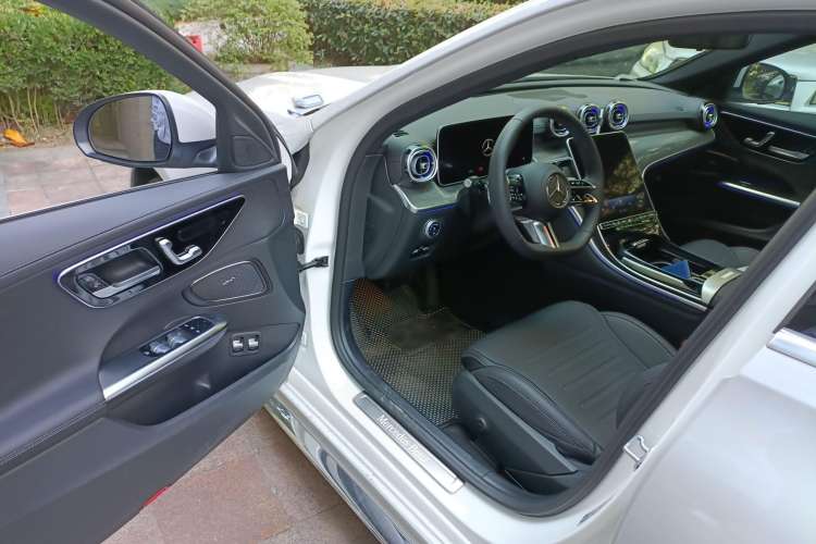 Used Mercedes-Benz C-Class New Energy 2023 Facelift C 350 eL Driver Seat