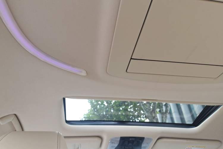 Used Toyota Vellfire 2020 Dual-Engine 2.5L HV Prestige Edition Headliner