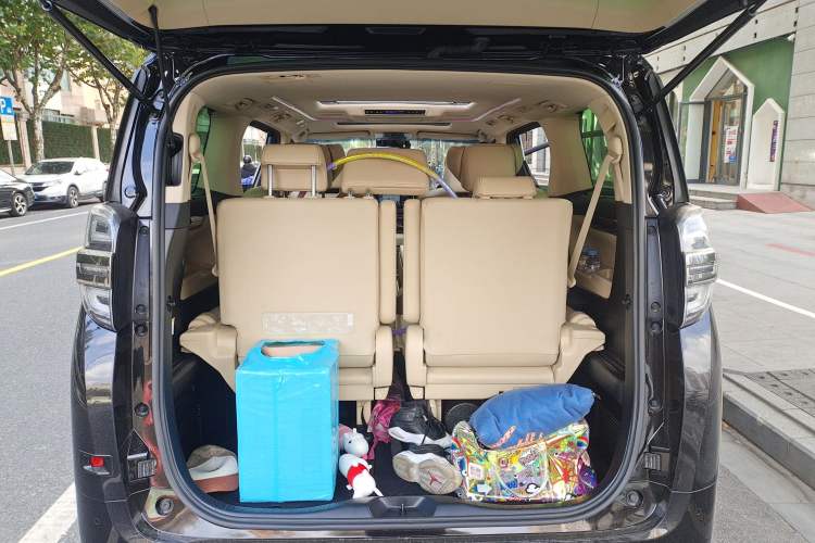 Used Toyota Vellfire 2020 Dual-Engine 2.5L HV Prestige Edition Trunk