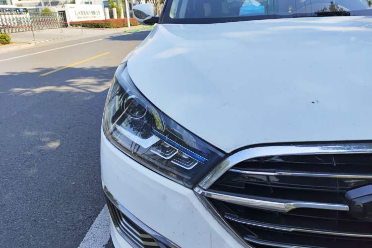 Used Zotye T300 2017 1.5T CVT Luxury Model
