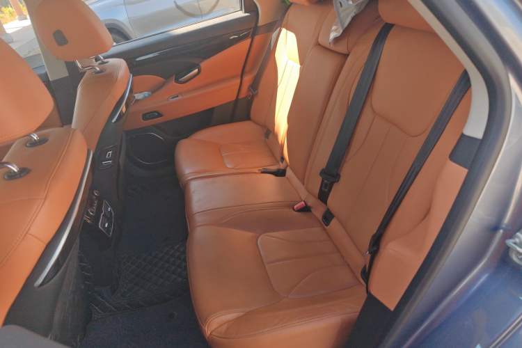 Used Geely Auto Emgrand GT 2015 1.8T Flagship Model Left Rear Seat