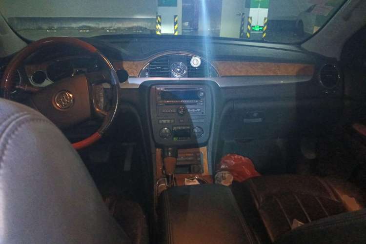 Used Buick Enclave 2010 3.6L Flagship Edition