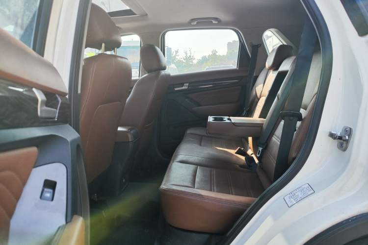 Used BAIC Weiwang S50 2016 1.5T Manual Joyful Luxury Edition
