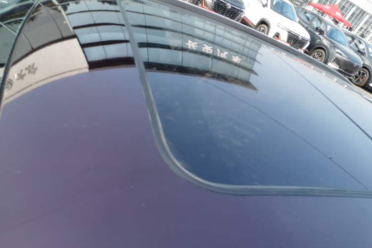 Used Zotye SR7 2016 1.5T CVT Cube Heart Edition China V Standard
