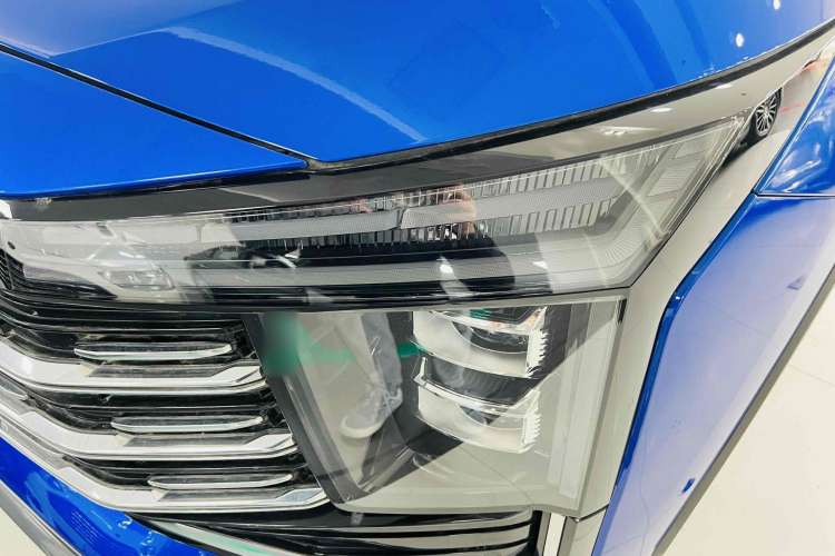 Used SOL X8 PLUS 2023 1.5 TGDI DCT ZhiShang Edition 6 Seats