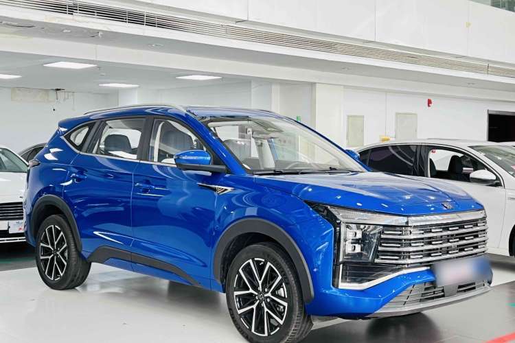 Used SOL X8 PLUS 2023 1.5 TGDI DCT ZhiShang Edition 6 Seats