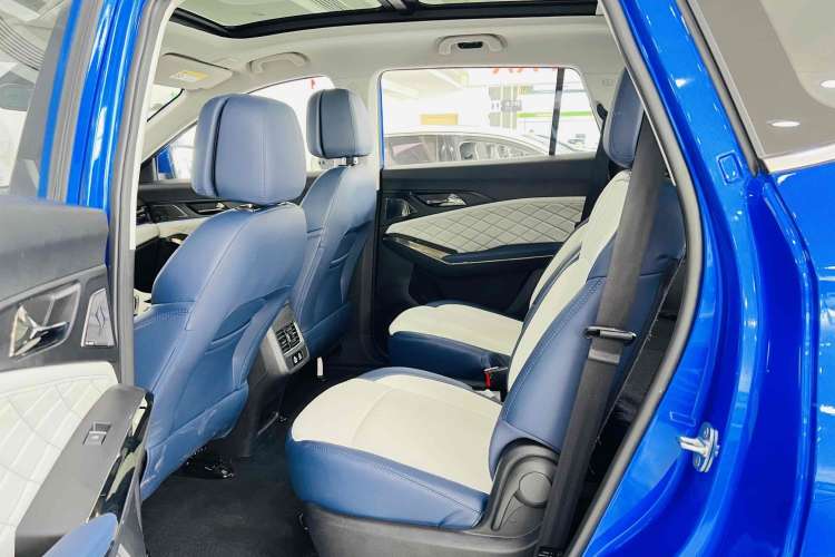 Used SOL X8 PLUS 2023 1.5 TGDI DCT ZhiShang Edition 6 Seats