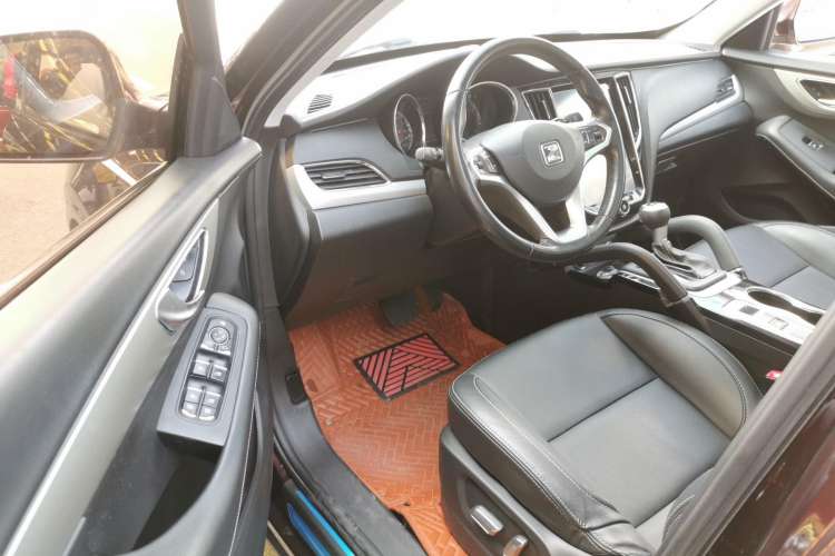 Used Zotye SR7 2016 1.5T CVT Cube Heart Edition China V Standard
