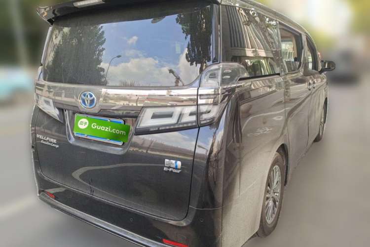 Used Toyota Vellfire 2020 Dual-Engine 2.5L HV Prestige Edition Rear Right 45 Deg