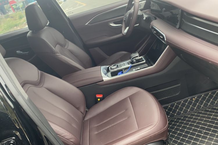 Used JETOUR X90 2023 Zilong 2.0T DCT Changsheng Edition 7-Seater
