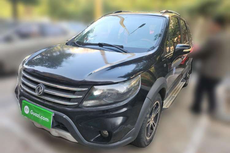 Used FORTHING Joyear X5 2013 1.6L Manual Luxury Model China IV Standard