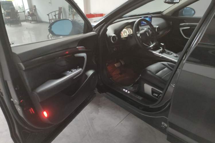 Used Wey VV7 2017 2.0T Flagship Model