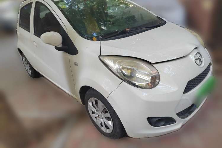 Used JAC Yueyue 2012 CROSS 1.0L Comfort Model