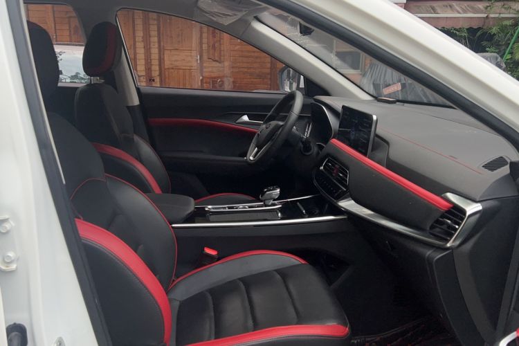 Used SOL X8 2021 300T DCT Panoramic Luxury Edition 5 Seats